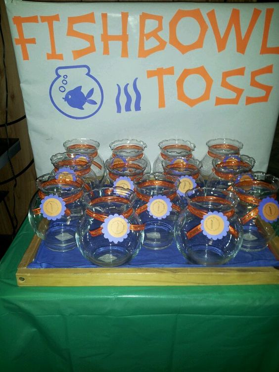 Fishbowl toss carnival game