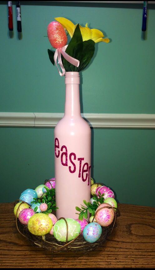 Learn how to Make Easter Wine Bottle Crafts #easter #eastercrafts #spring