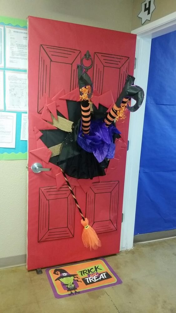 halloween-classroom-door-ideas-castle-random