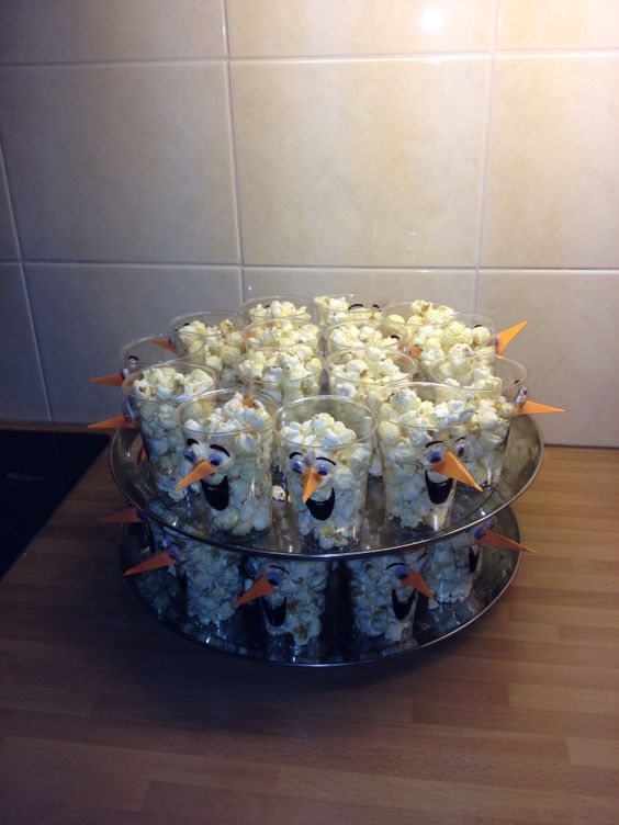 Party Food Ideas - Olaf Popcorn Cups