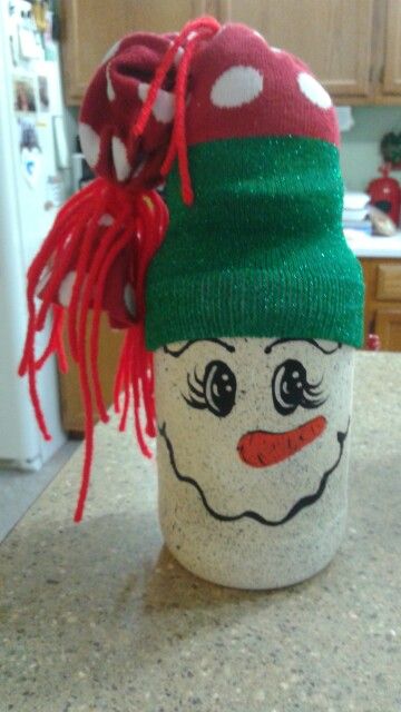 DIY Pickle Jar Snowman