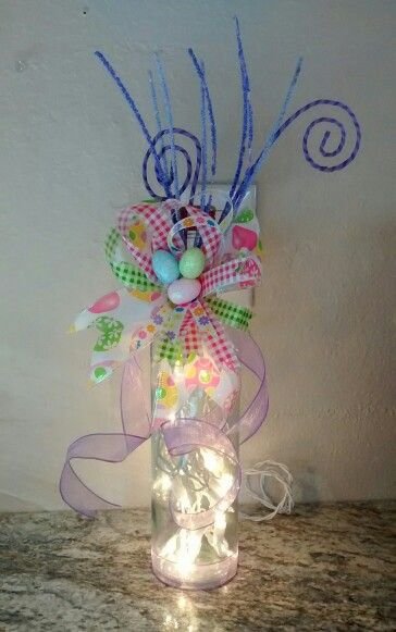 Learn how to Make Easter Wine Bottle Crafts #easter #eastercrafts #spring