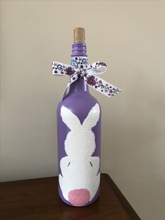 Learn how to Make Easter Wine Bottle Crafts #easter #eastercrafts #spring