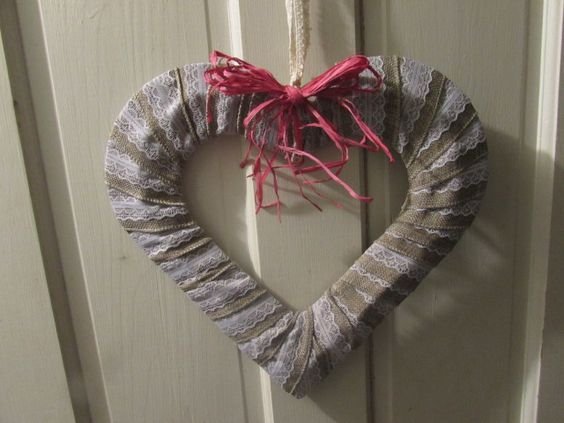 Valentines Day Wreath #valentines #dollarstore