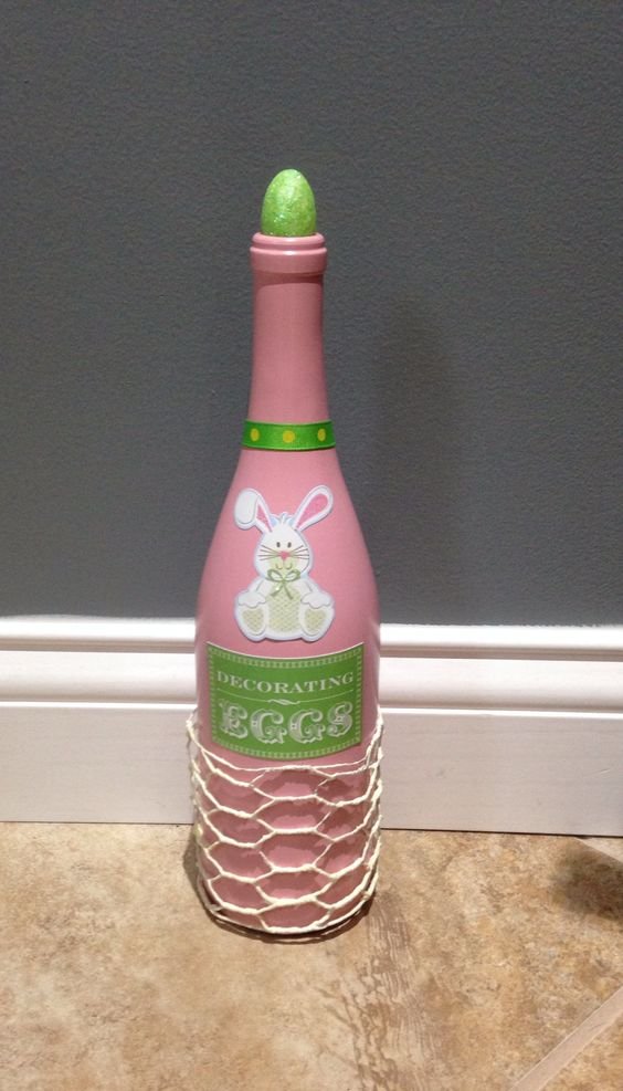 Learn how to Make Easter Wine Bottle Crafts #easter #eastercrafts #spring