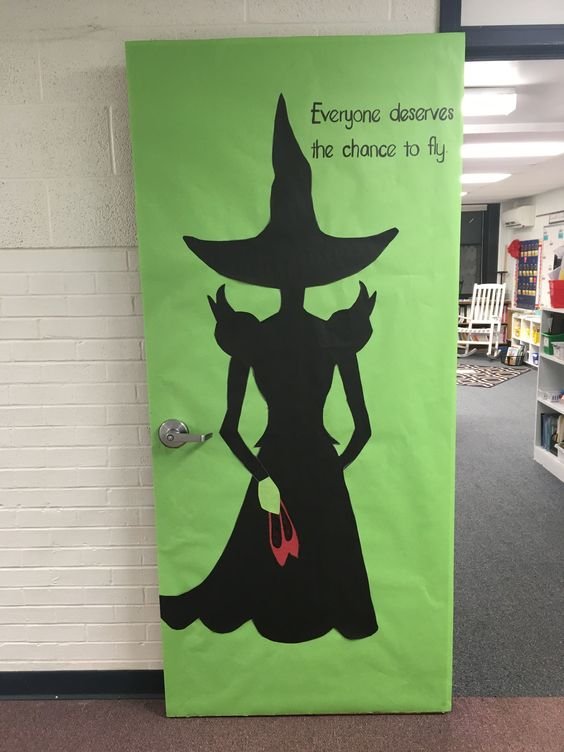 halloween-classroom-door-ideas-castle-random