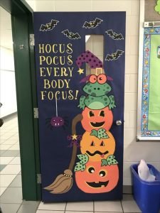 Halloween Classroom Door Ideas - Castle Random