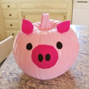 Pumpkin Pig Ideas - Castle Random