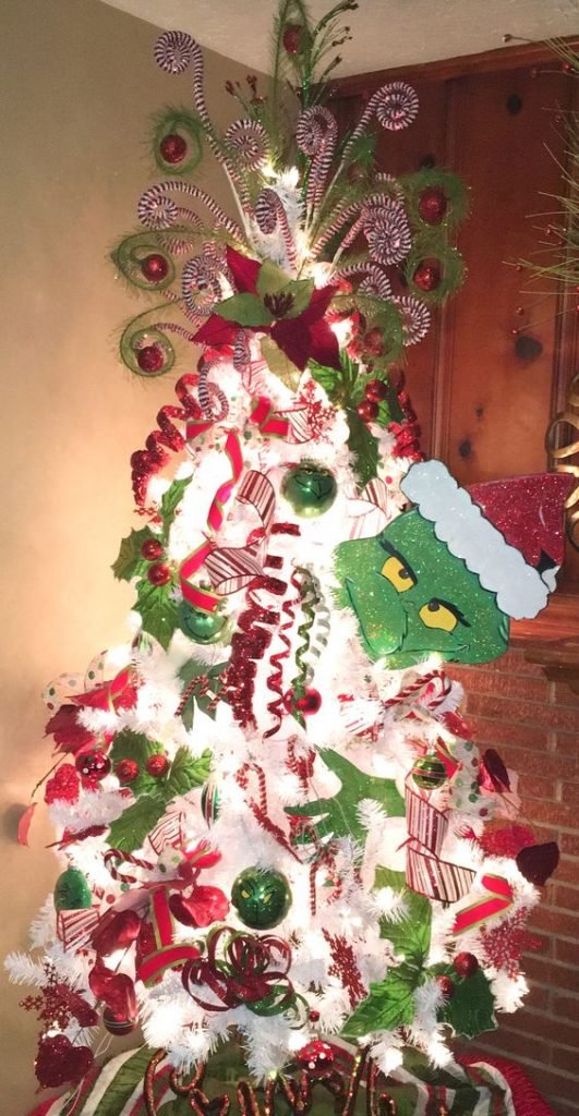 Grinch Christmas Party Ideas - Castle Random