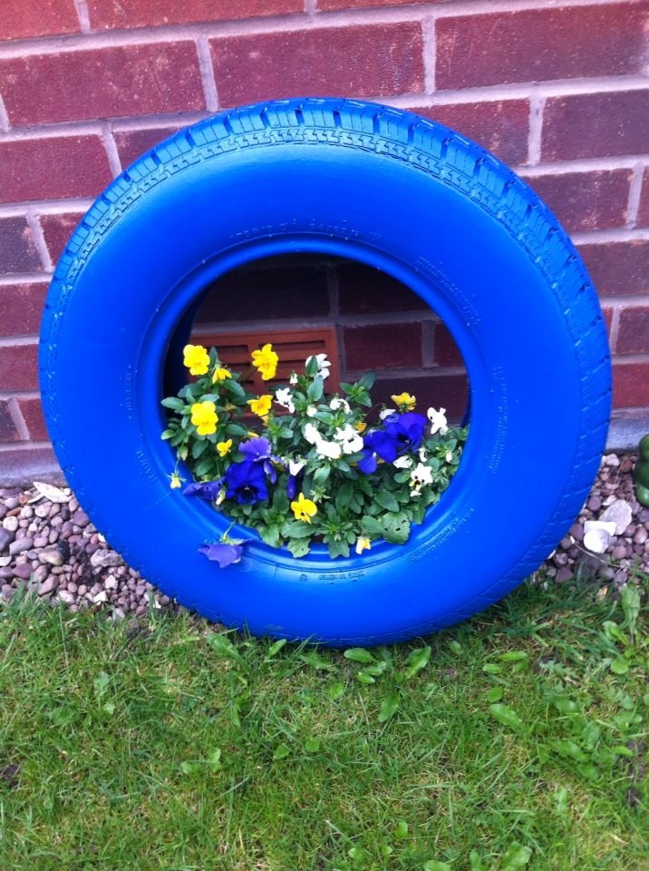 Tire Planter Ideas